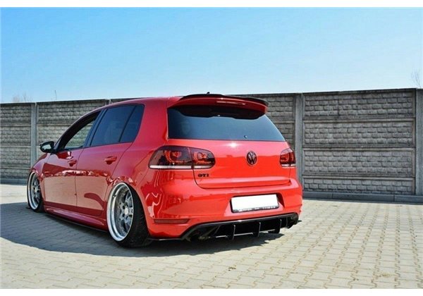 Añadido Vw Golf Vi Gti / 35th Maxtondesign